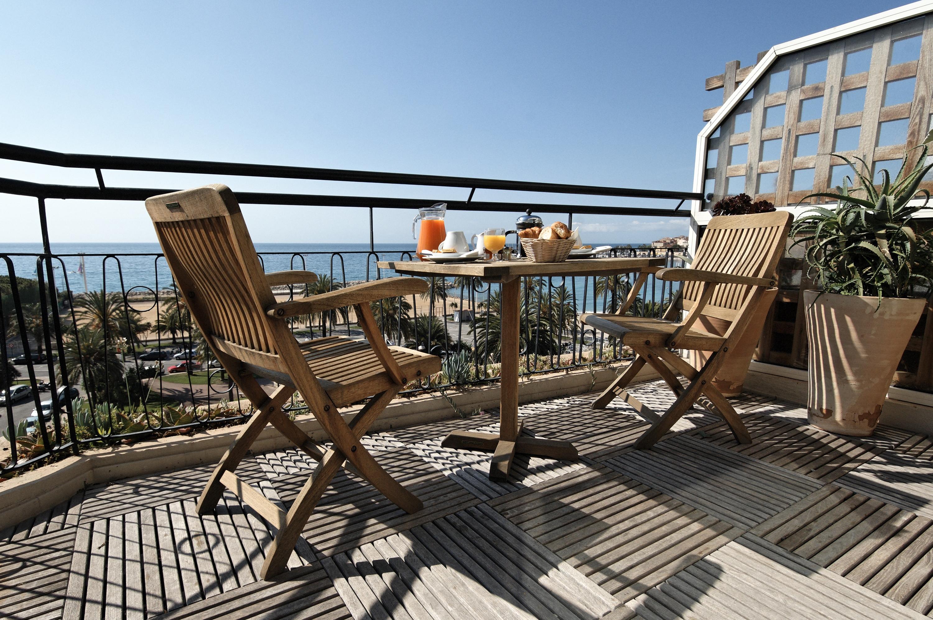 Hotel Napoleon Menton Exterior foto