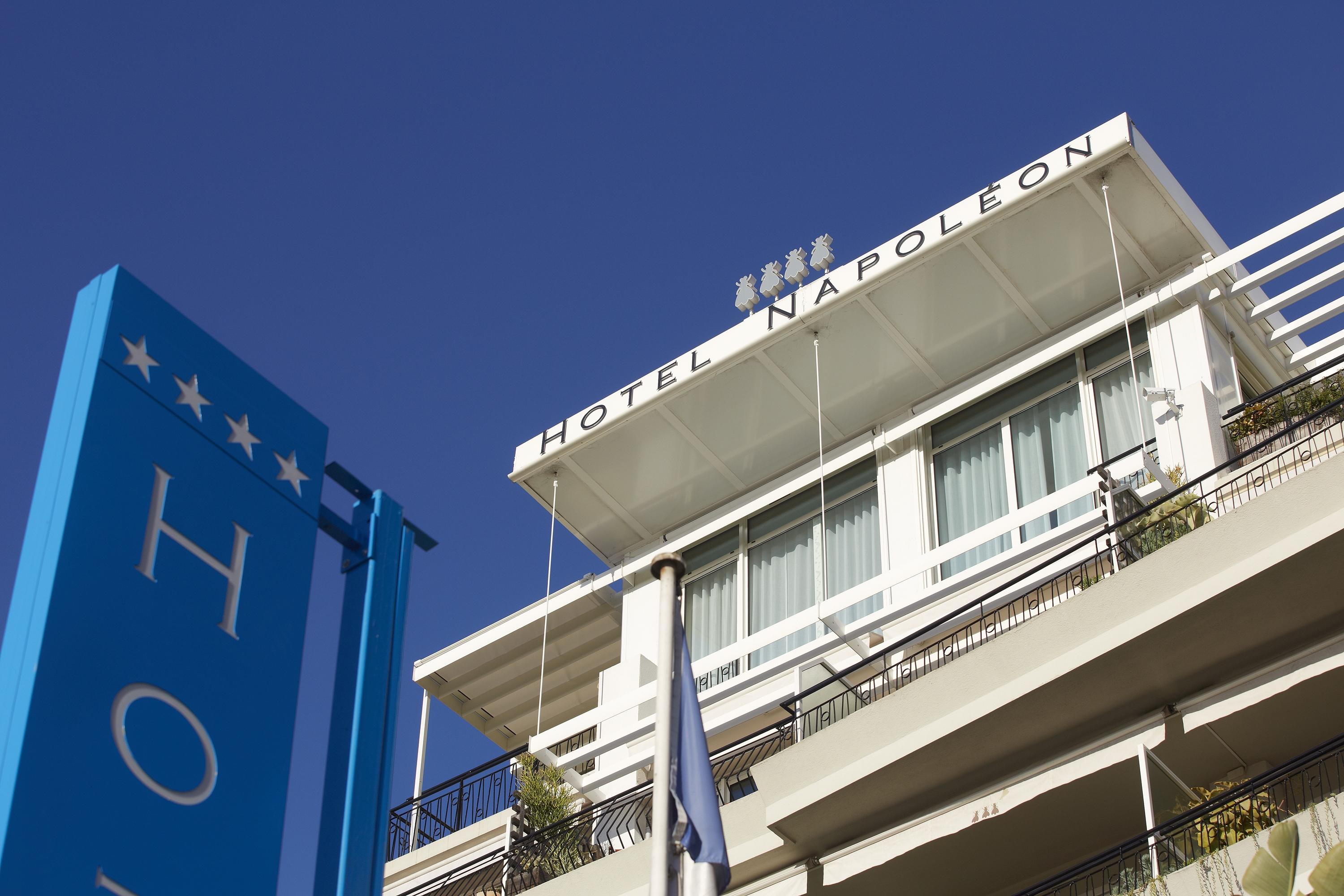 Hotel Napoleon Menton Exterior foto
